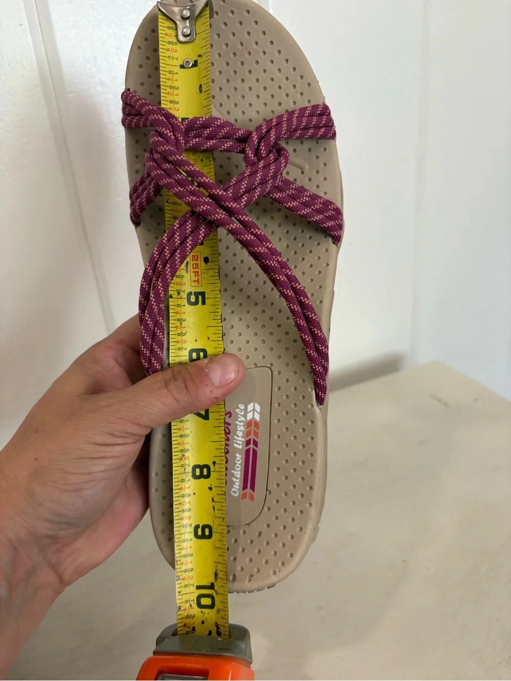 Skechers Women’s Beige Sandals with pink Straps - Picture 4 of 5